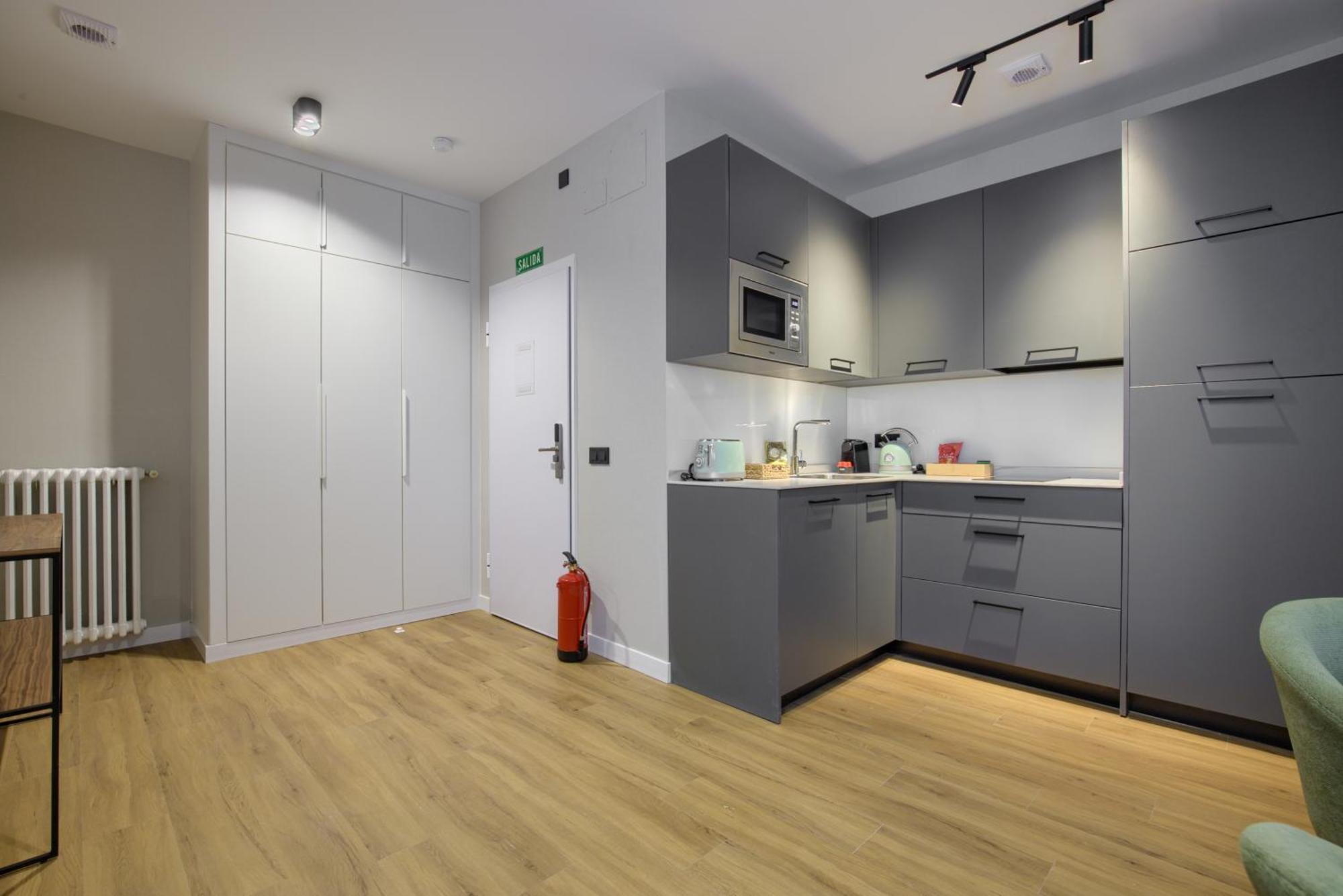Apartament Dobo Madrid Justicia Zewnętrze zdjęcie